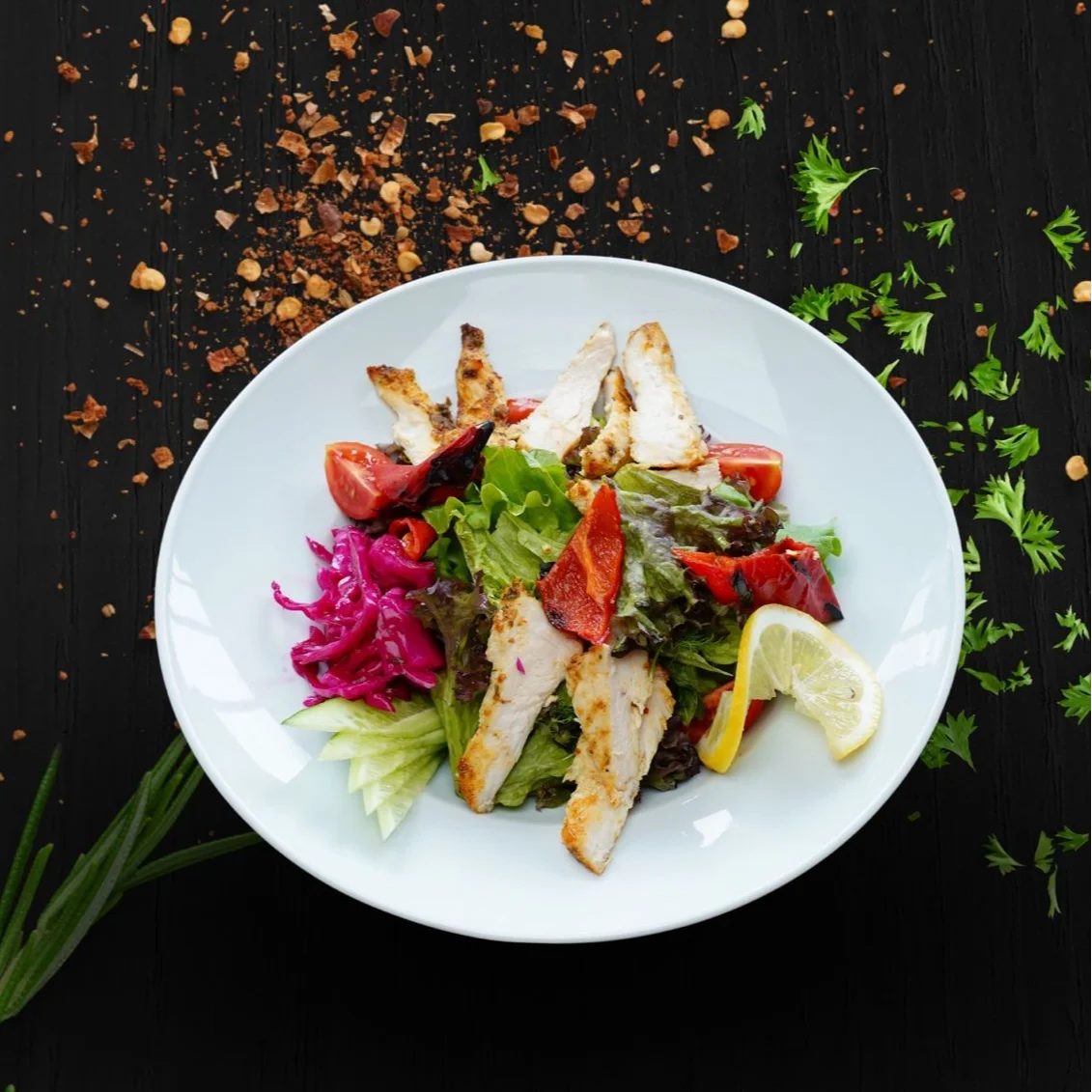 Izgara Tavuk Salata
